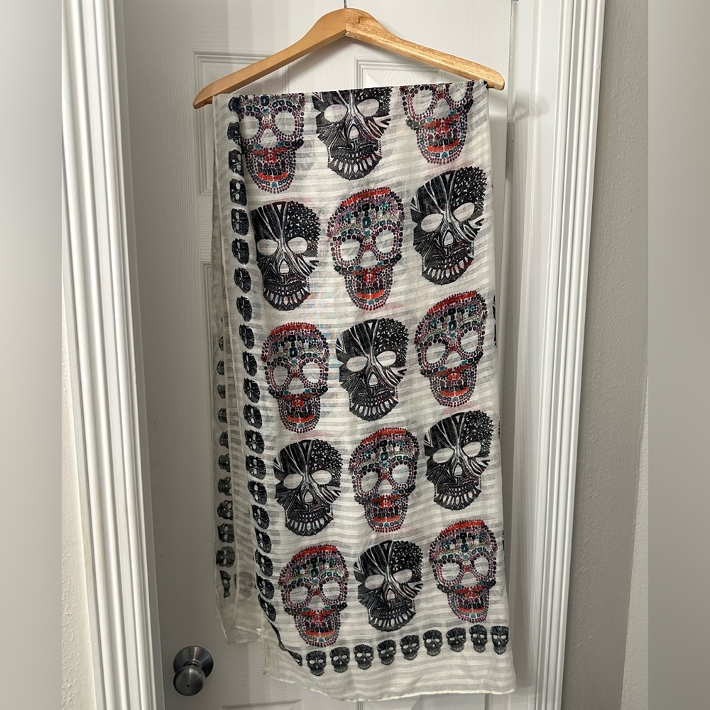 Skull Scarf